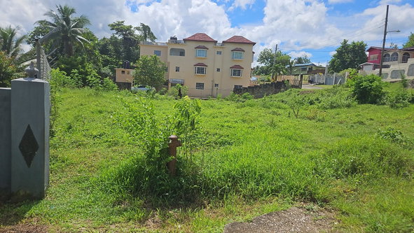 Fifth image of Linstead Wellington Ave in MICKLETON MEADOWS, St. Catherine, Jamaica - property is For Sale