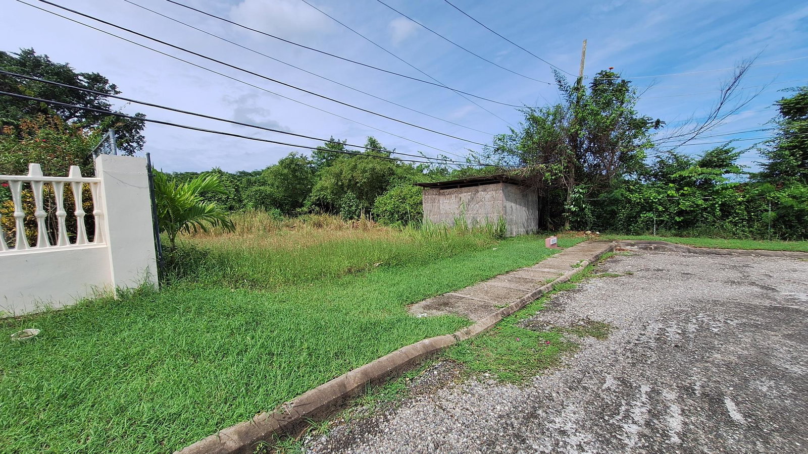 Third image of 12 Rova Avenue,vista Del Mar in Mammee Bay, St. Ann, Jamaica - property is For Sale