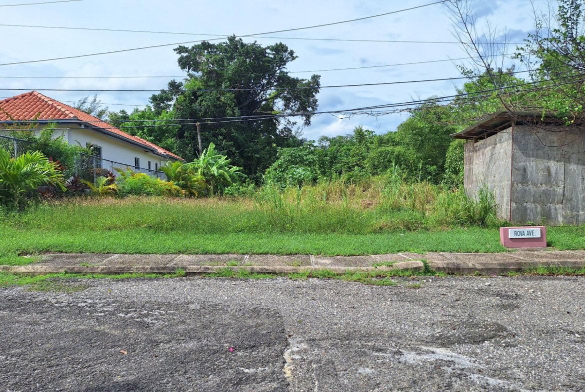Sixth image of 12 Rova Avenue,vista Del Mar in Mammee Bay, St. Ann, Jamaica - property is For Sale