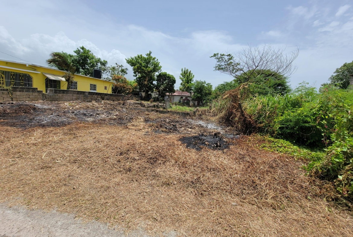 Fourth image of 12 St. George's Parkway in Spanish Town, St. Catherine, Jamaica - property is For Sale