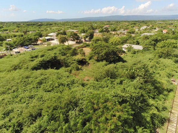 Thirteenth image of 26 & 27 Muirhead Road in May Pen, Clarendon, Jamaica - property is For Sale