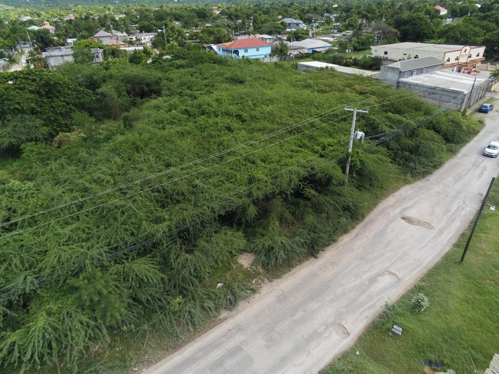 Eighth image of 26 & 27 Muirhead Road in May Pen, Clarendon, Jamaica - property is For Sale