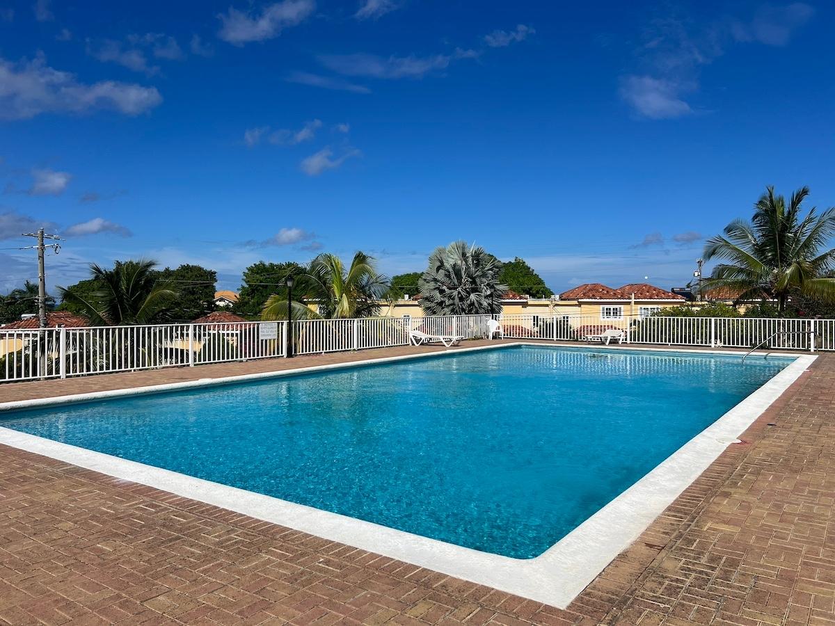 Eleventh image of th 9- Lignum Vitae, Mango Walk in Mango Walk C-Club, St. James, Jamaica - property is For Rent