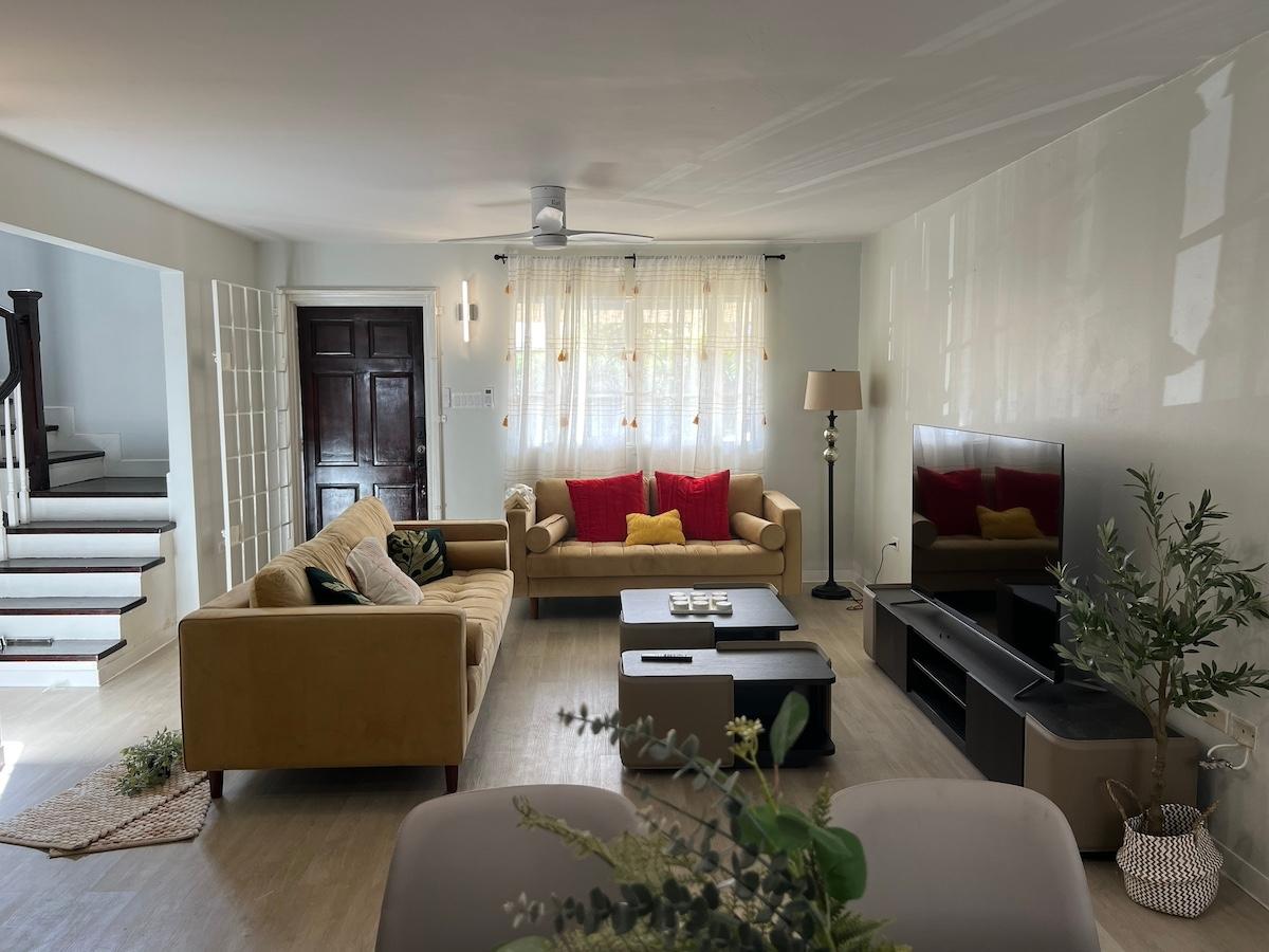 Thirtieth image of th 9- Lignum Vitae, Mango Walk in Mango Walk C-Club, St. James, Jamaica - property is For Rent