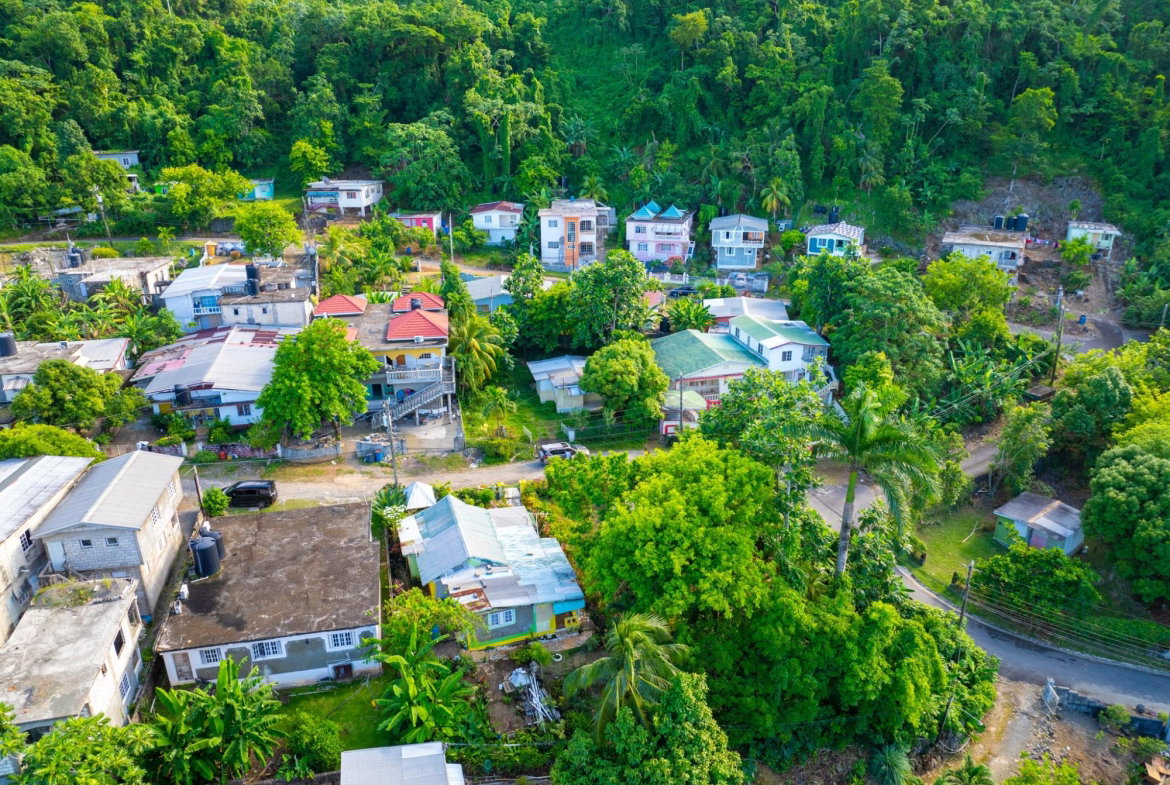 Fourth image of 23 Crouton Close in Drapers, Portland, Jamaica - property is For Sale