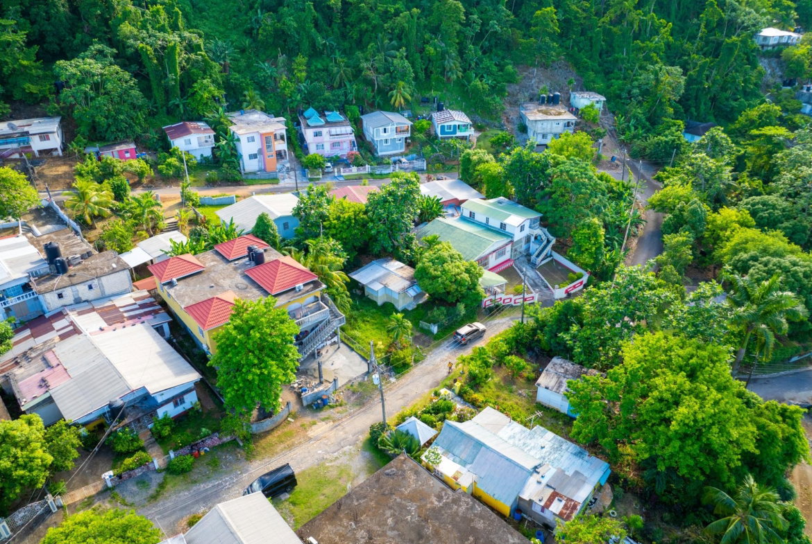 Fifth image of 23 Crouton Close in Drapers, Portland, Jamaica - property is For Sale