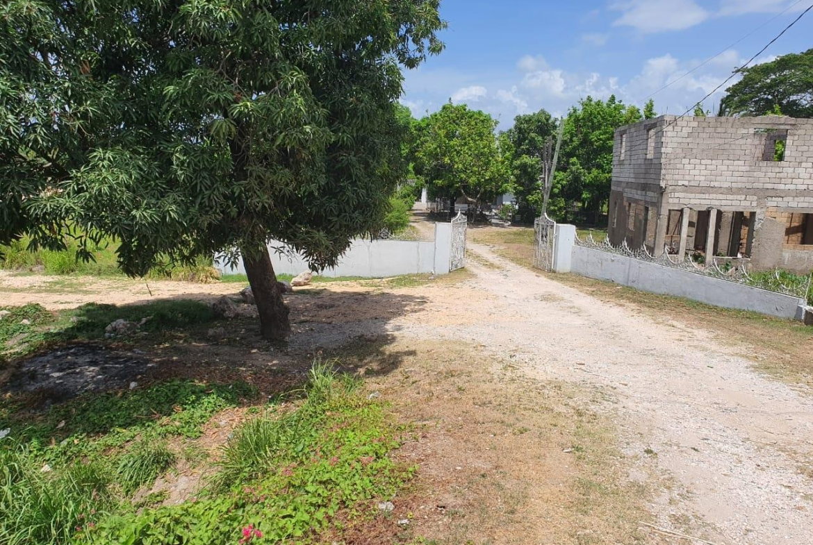 Ninth image of Wynters Pen in Spanish Town, St. Catherine, Jamaica - property is For Sale
