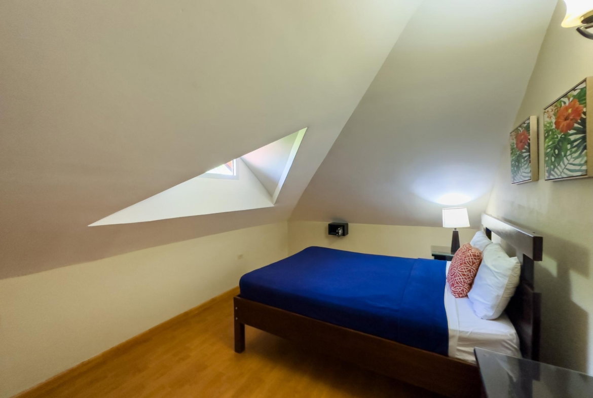 Eleventh image of 5- 37 Linstone Crescent in Kingston 6, St. Andrew, Jamaica - property is For Rent