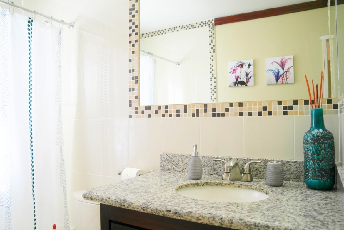 Thirteenth image of 5- 37 Linstone Crescent in Kingston 6, St. Andrew, Jamaica - property is For Rent