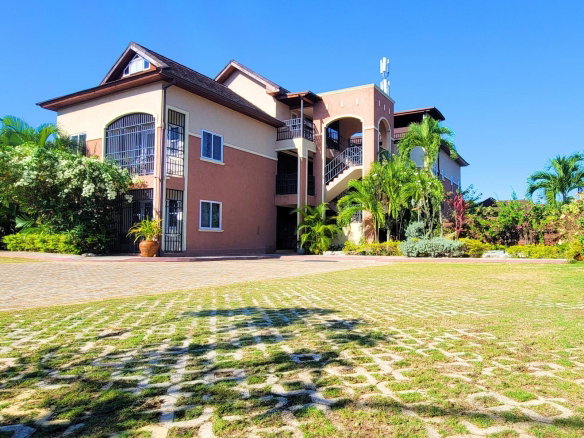 First image of 5- 37 Linstone Crescent in Kingston 6, St. Andrew, Jamaica - property is For Rent