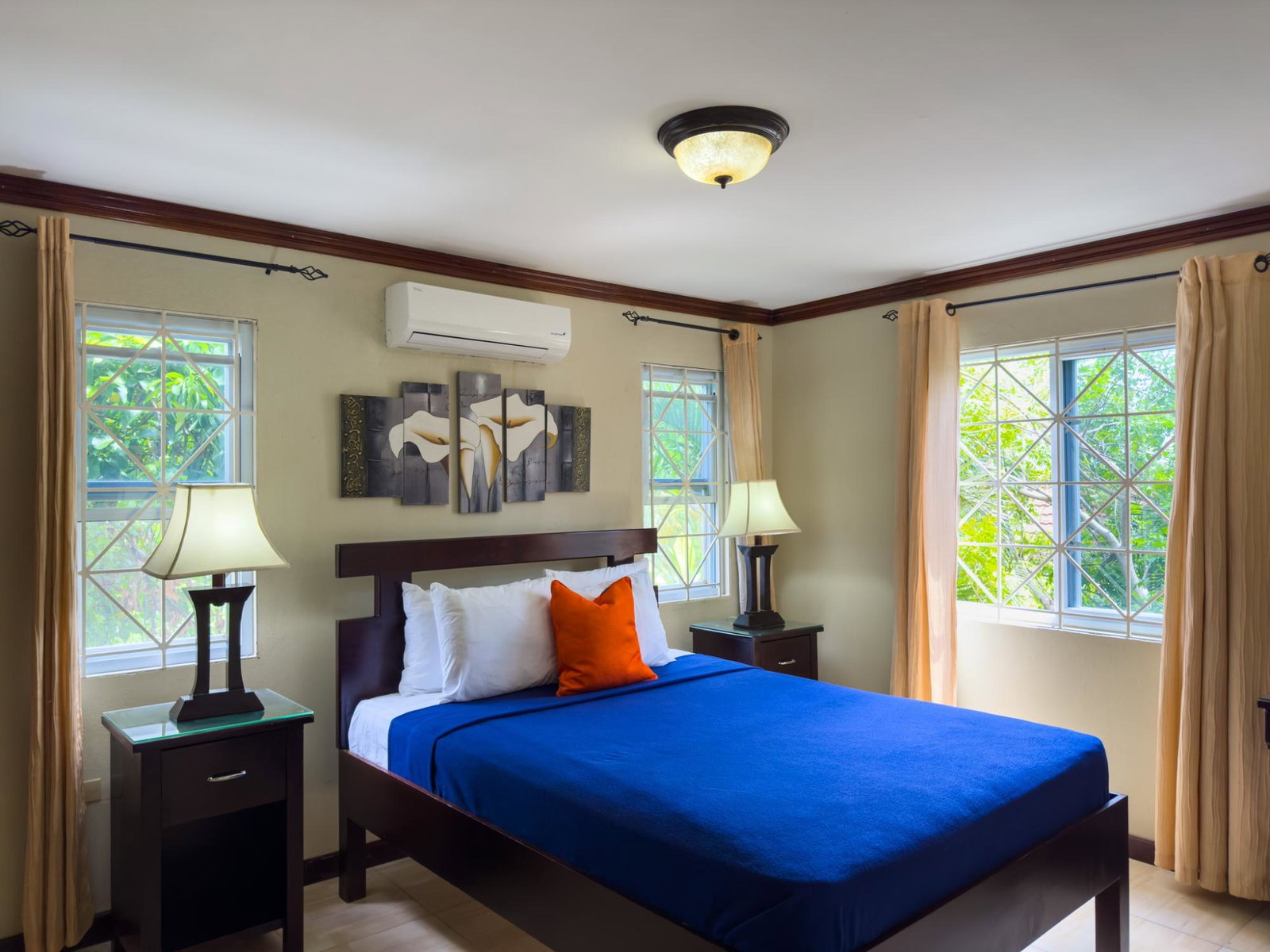 Ninth image of 5- 37 Linstone Crescent in Kingston 6, St. Andrew, Jamaica - property is For Rent
