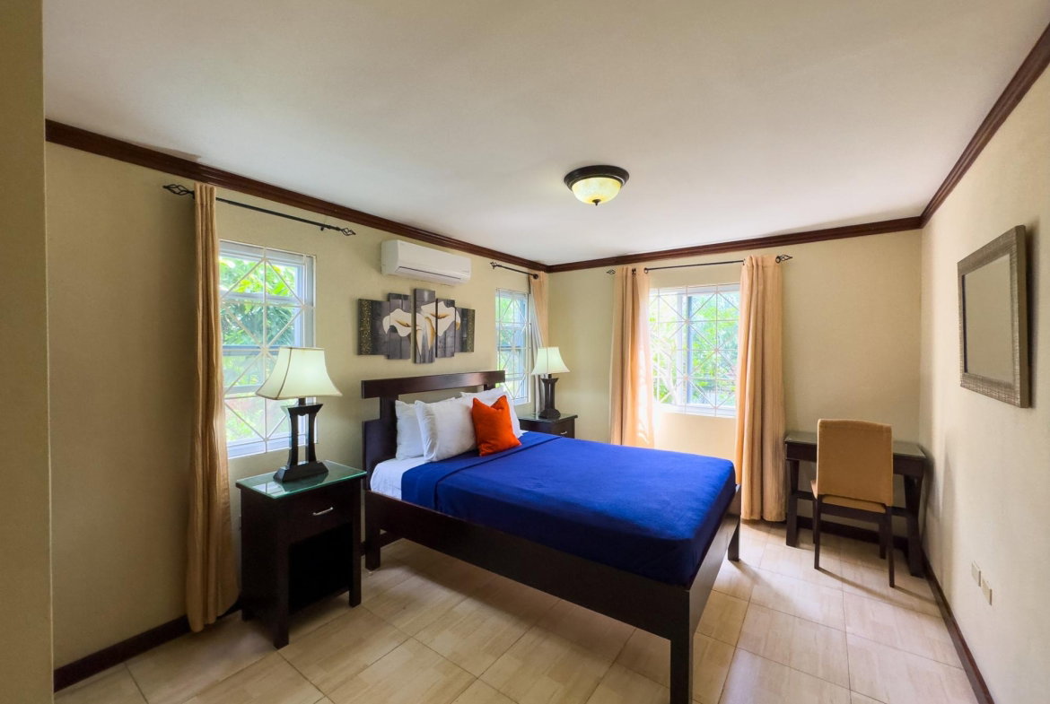 Tenth image of 5- 37 Linstone Crescent in Kingston 6, St. Andrew, Jamaica - property is For Rent