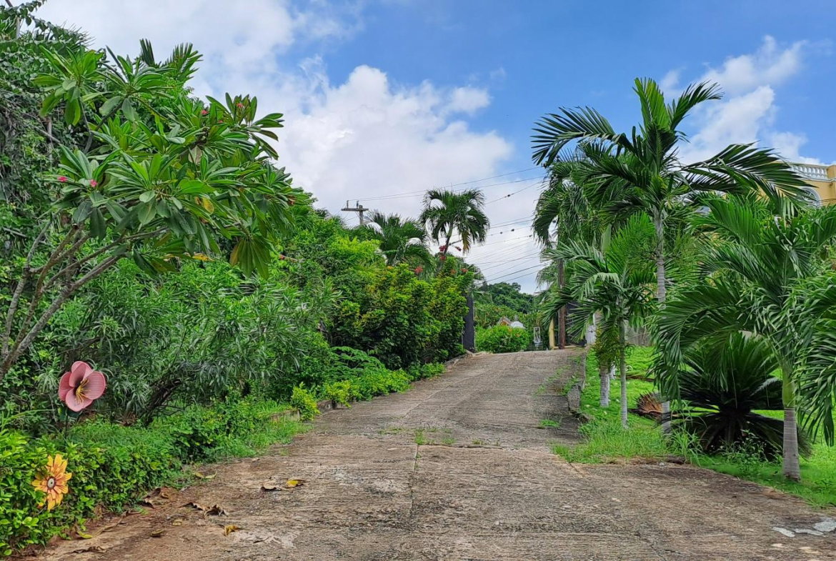 Second image of West Oakridge in Kingston 8, St. Andrew, Jamaica - property is For Rent