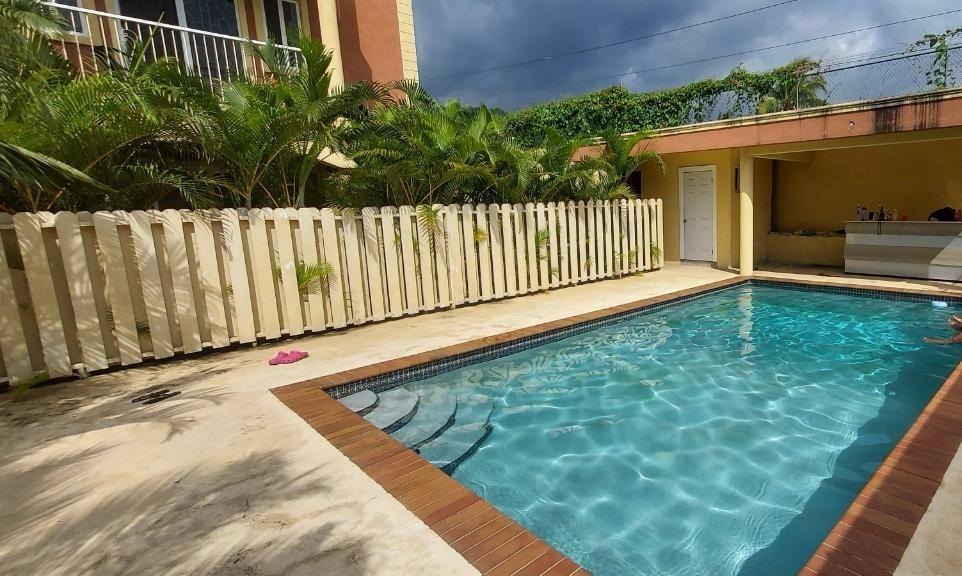 Tenth image of 1-3 University Crescent in Kingston 6, St. Andrew, Jamaica - property is For Rent