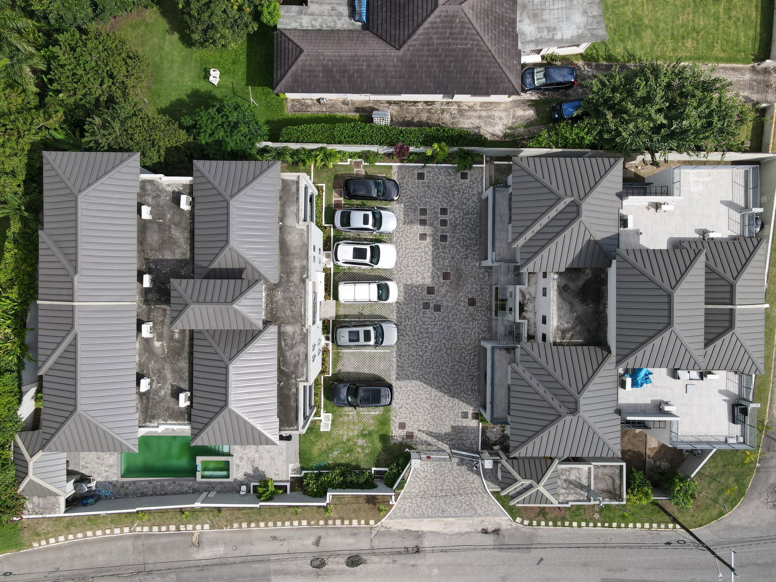 Nineteenth image of 4-1 Russell Heights in Cherry Gardens, St. Andrew, Jamaica - property is For Rent