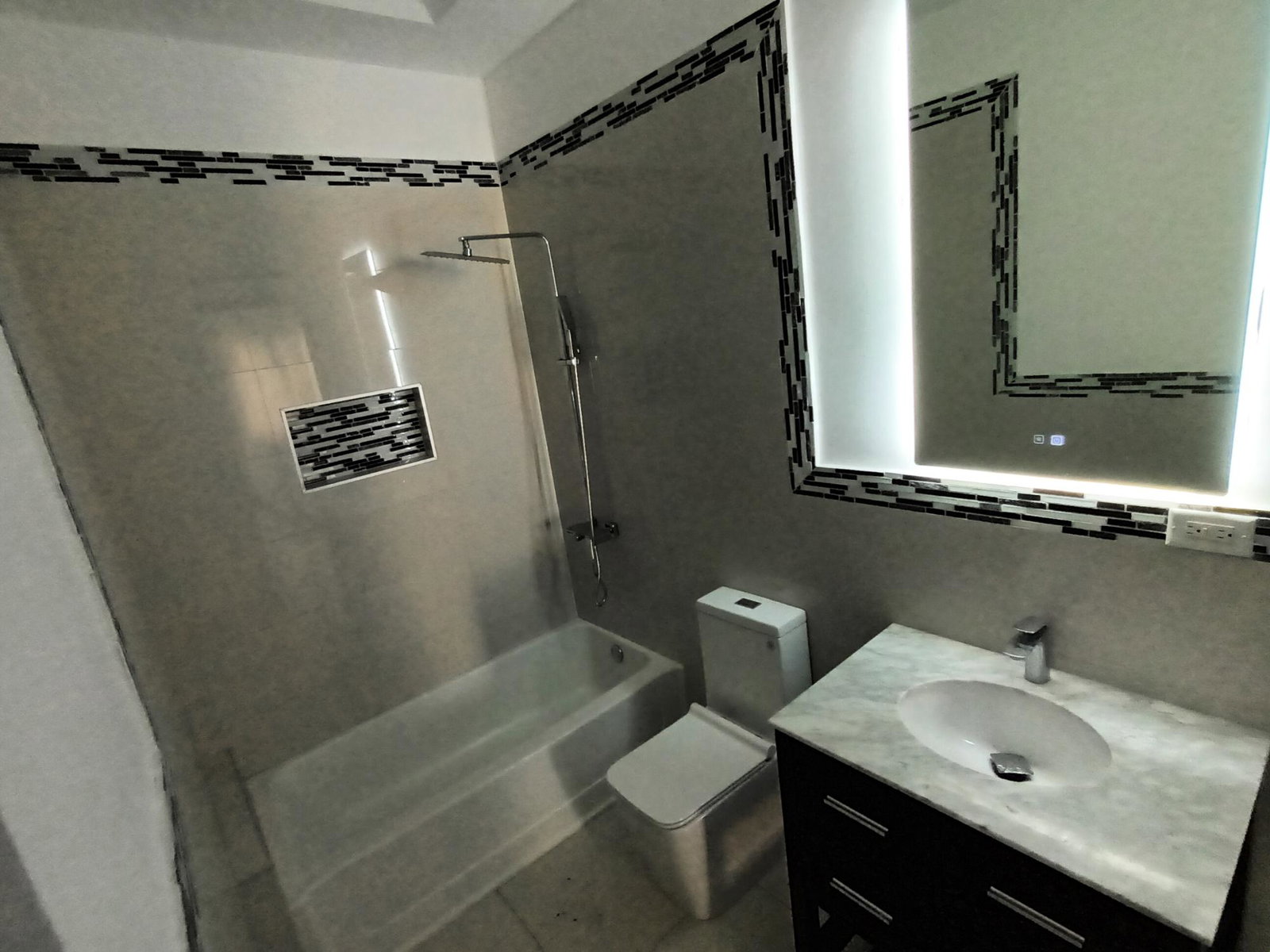 Sixth image of 4-1 Russell Heights in Cherry Gardens, St. Andrew, Jamaica - property is For Rent