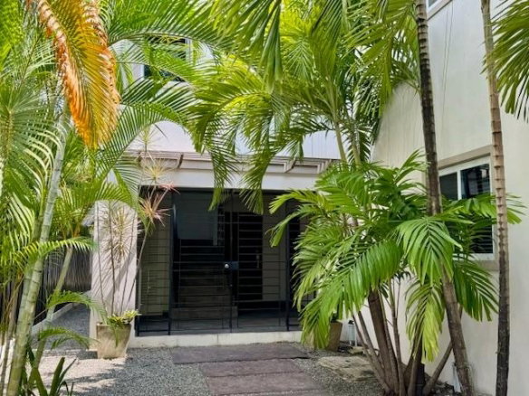 First image of 2- Welwyn Avenue in Kingston 6, St. Andrew, Jamaica - property is For Rent