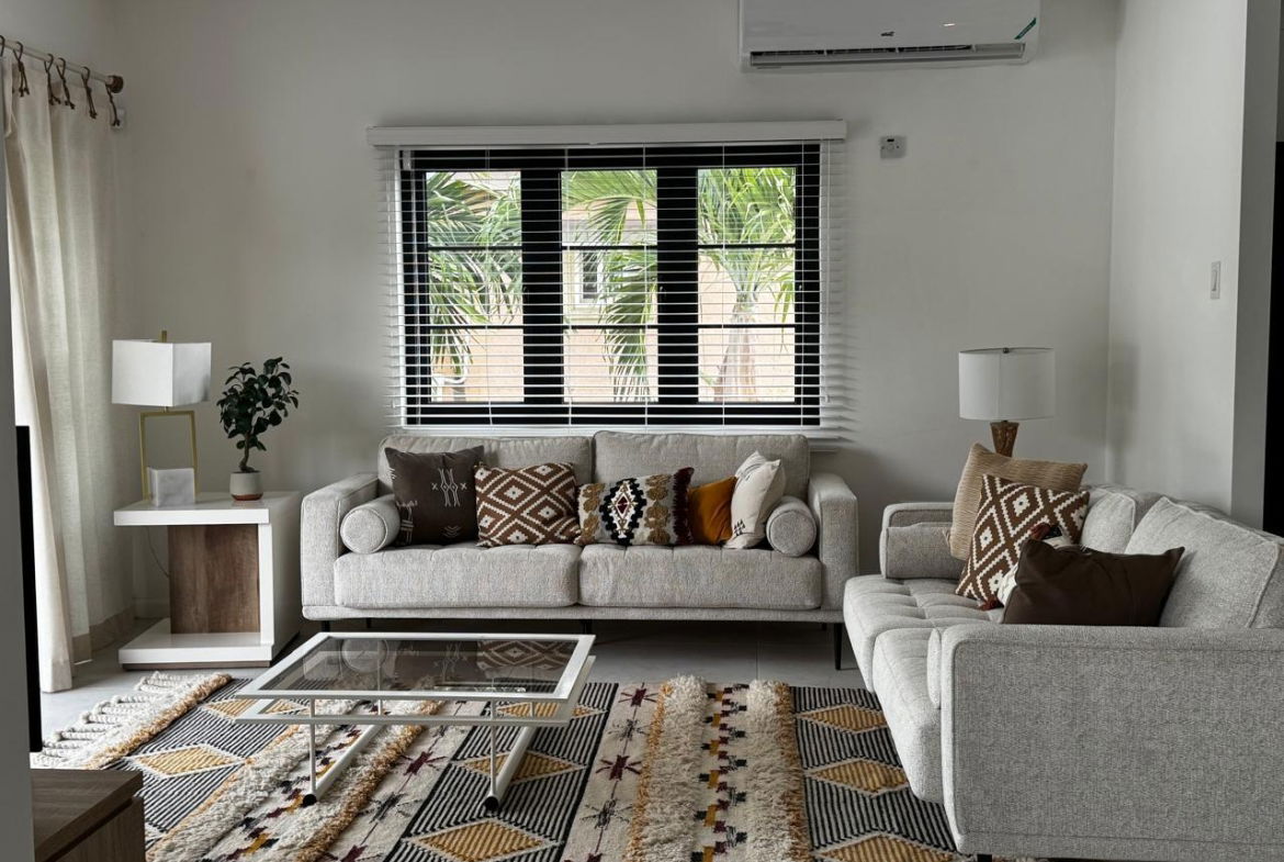 Fourth image of 83 Shortwood Road in KINGSTON, Kingston, Jamaica - property is For Rent