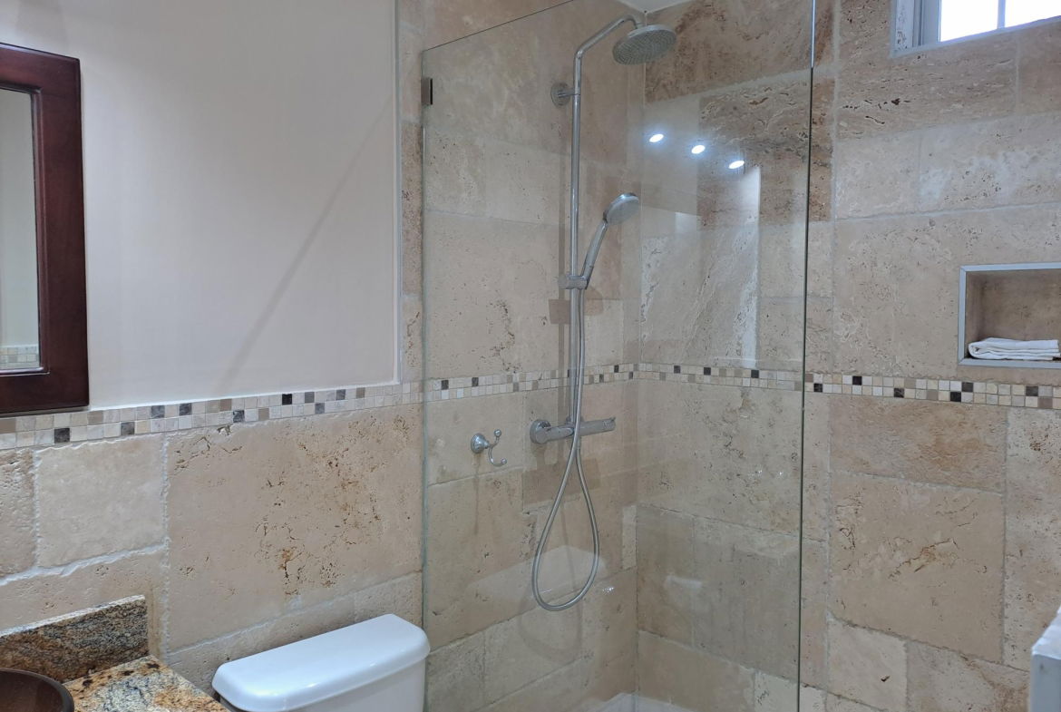 Eleventh image of Abbey Court, Trafalgar rd in Kingston 10, St. Andrew, Jamaica - property is For Rent