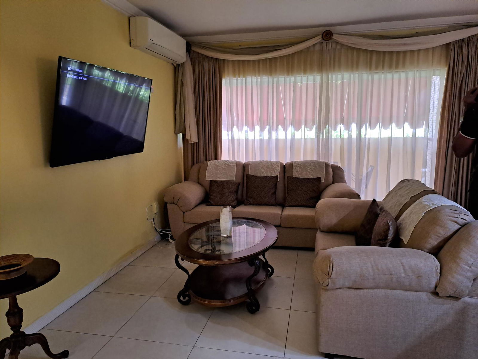 Fifteenth image of Abbey Court, Trafalgar rd in Kingston 10, St. Andrew, Jamaica - property is For Rent