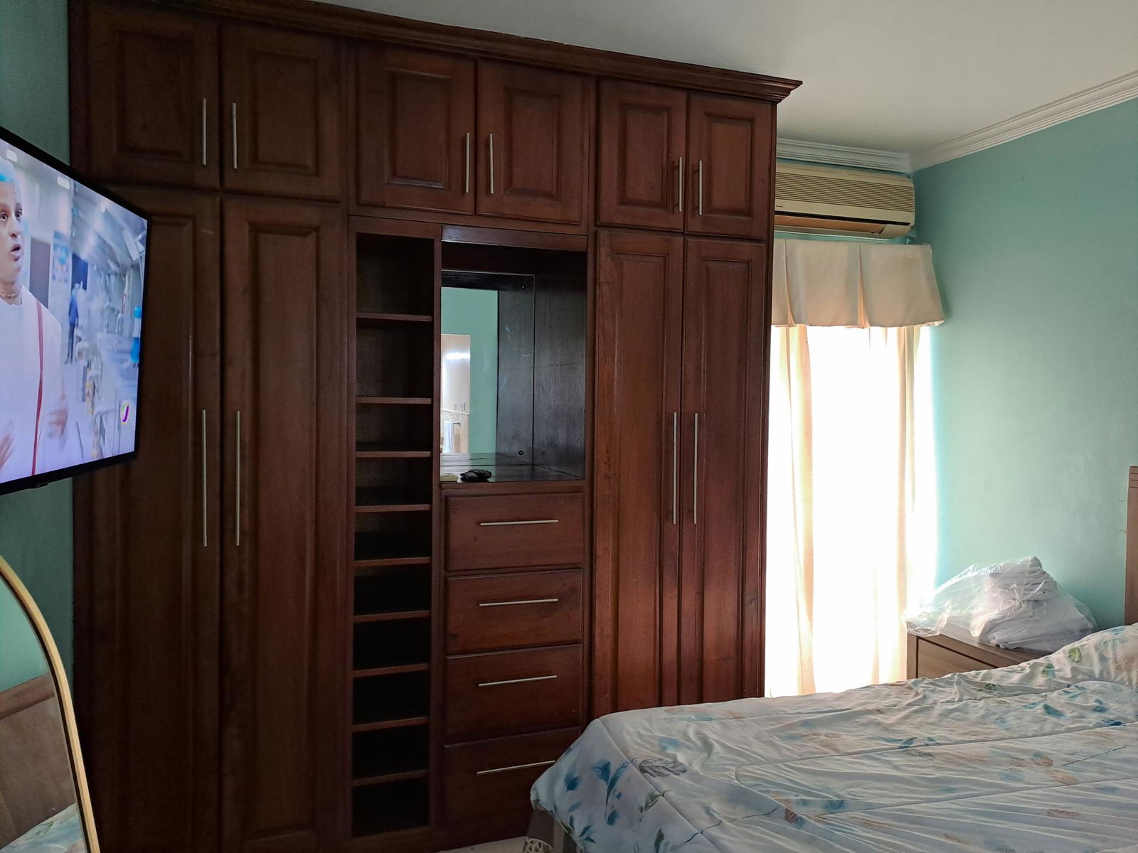 Eighth image of Abbey Court, Trafalgar rd in Kingston 10, St. Andrew, Jamaica - property is For Rent