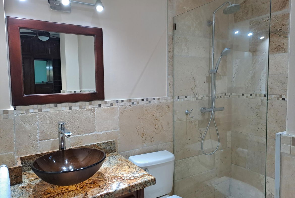 Tenth image of Abbey Court, Trafalgar rd in Kingston 10, St. Andrew, Jamaica - property is For Rent