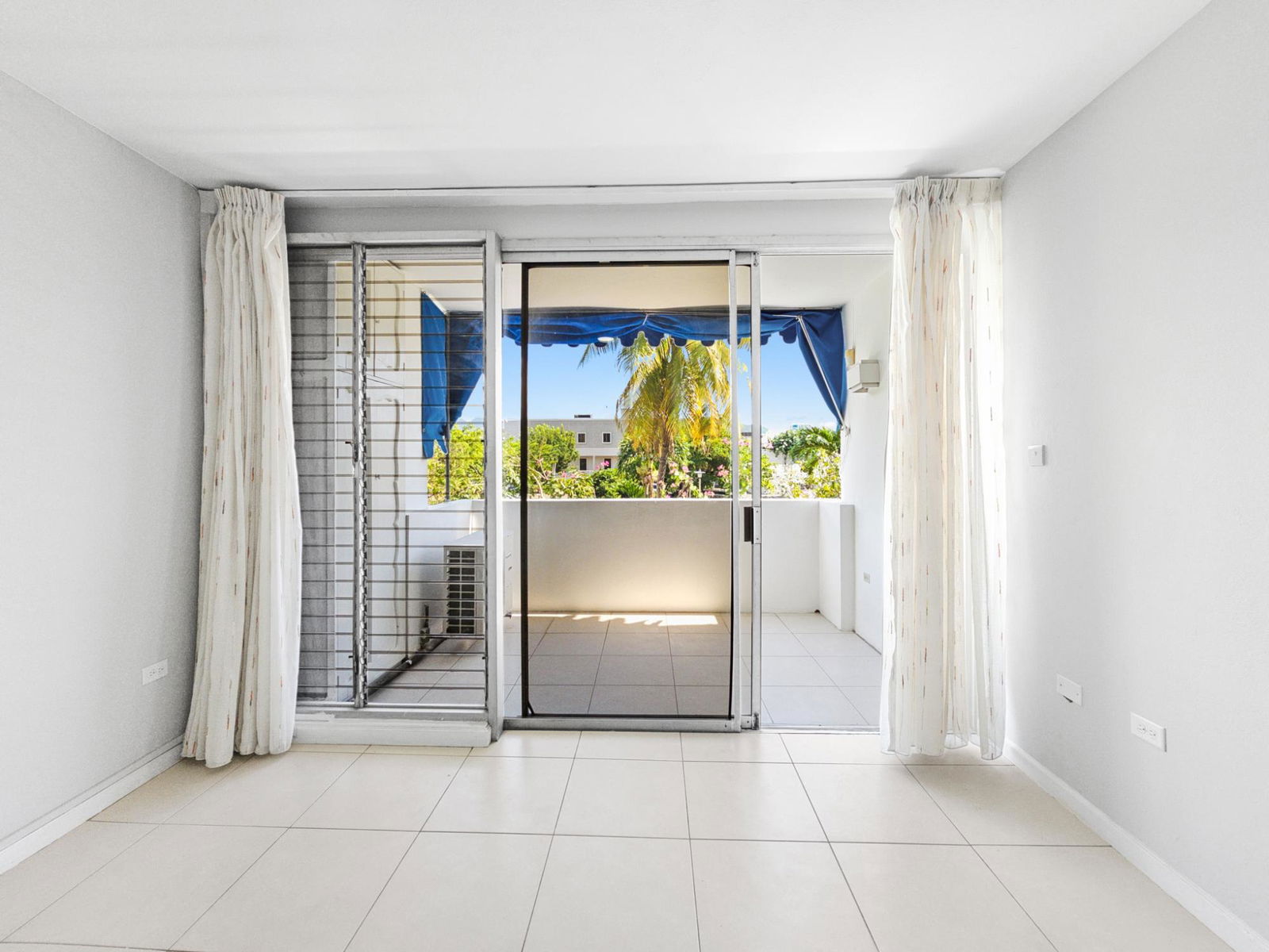 Fifth image of 12-3 Renfrew Road in Kingston 5, St. Andrew, Jamaica - property is For Rent