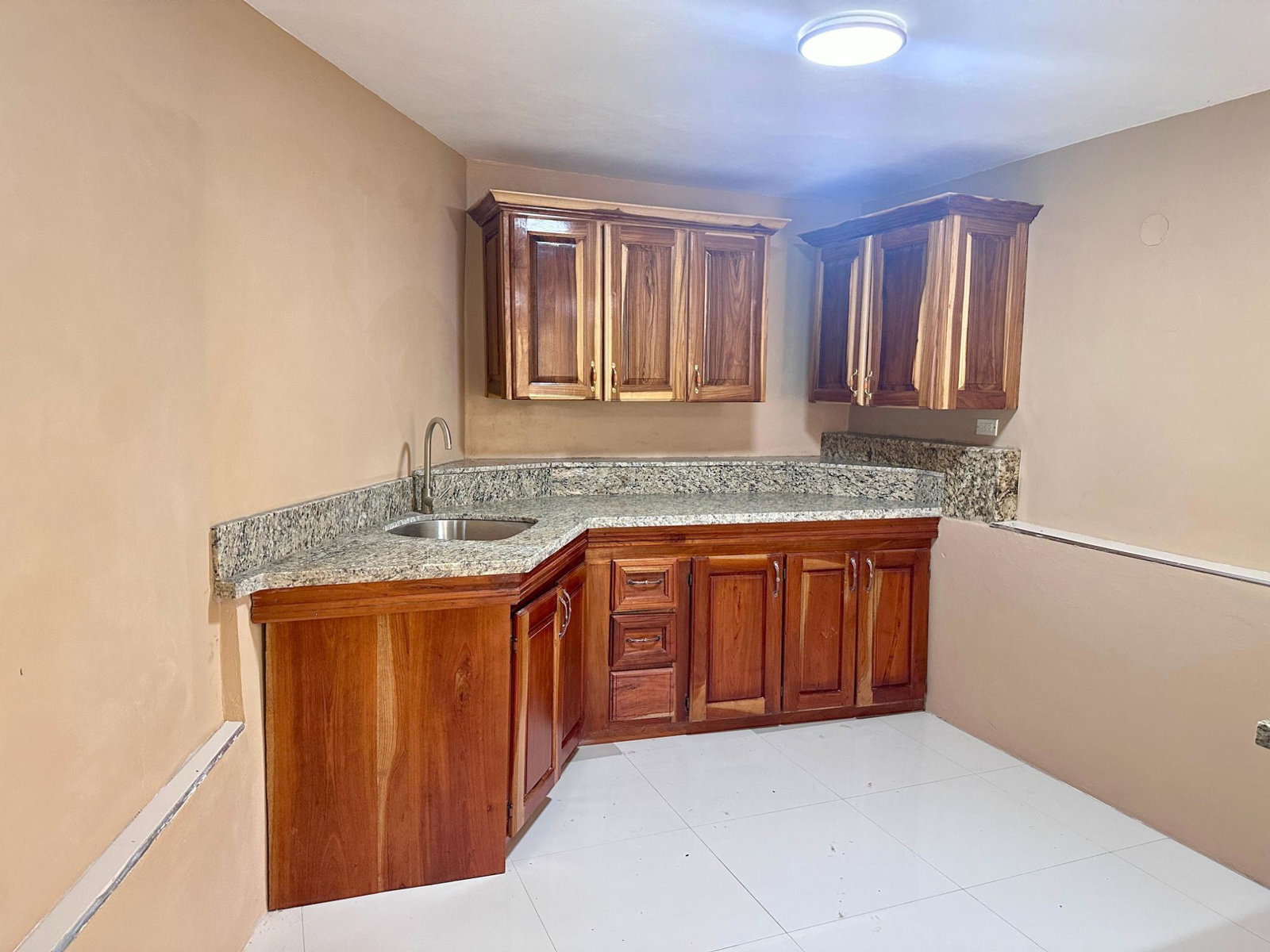 Spacious-2-Bedroom-Apartment-for-Rent-in-Northern-Estates-St.-James Second image of A-565 Block 14, Part of Norther in Lilliput, St. James, Jamaica - property is For Rent