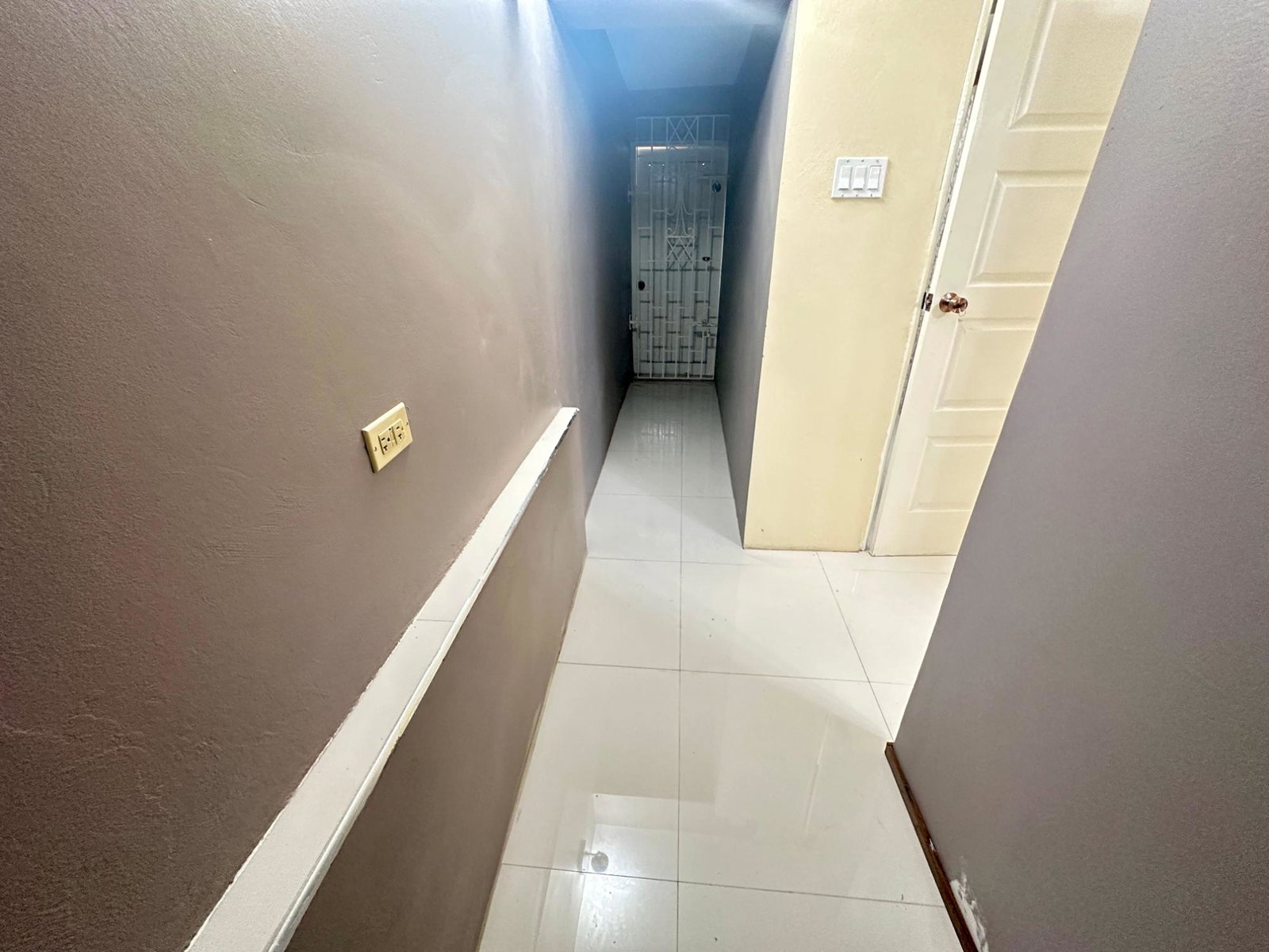 Spacious-2-Bedroom-Apartment-for-Rent-in-Northern-Estates-St.-James Eleventh image of A-565 Block 14, Part of Norther in Lilliput, St. James, Jamaica - property is For Rent