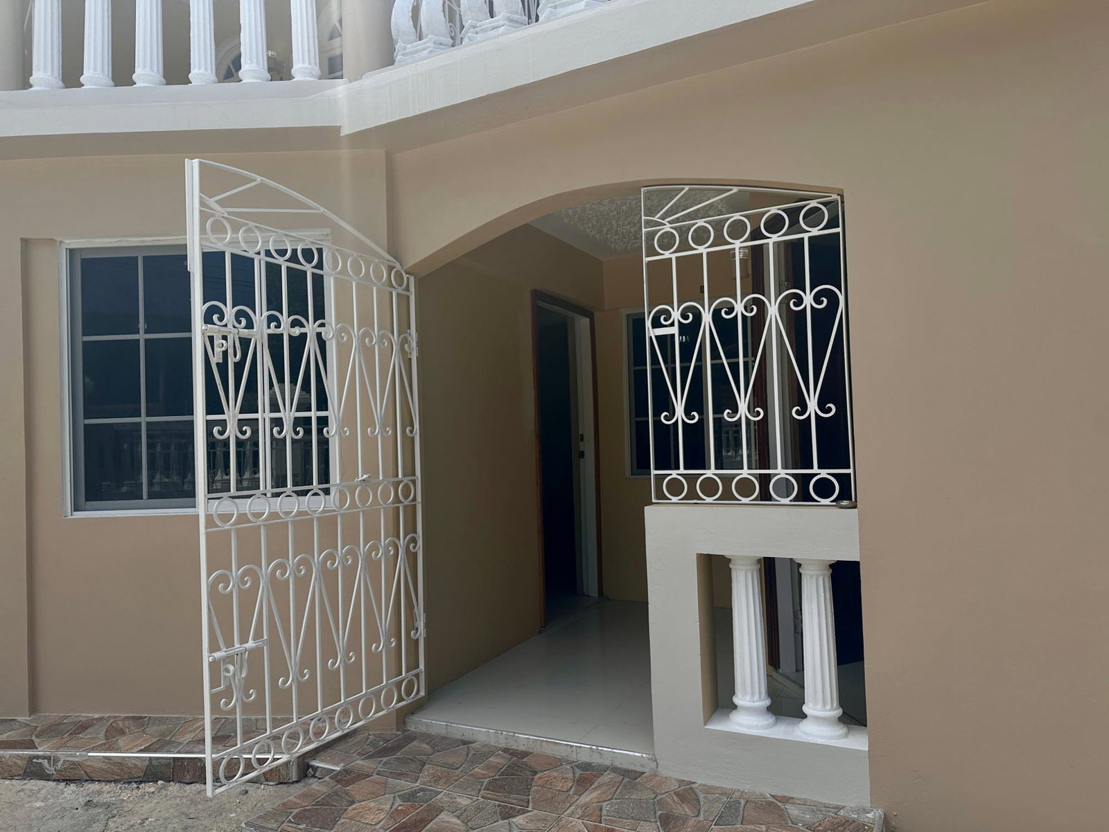 Spacious-2-Bedroom-Apartment-for-Rent-in-Northern-Estates-St.-James Twenty-Second image of A-565 Block 14, Part of Norther in Lilliput, St. James, Jamaica - property is For Rent