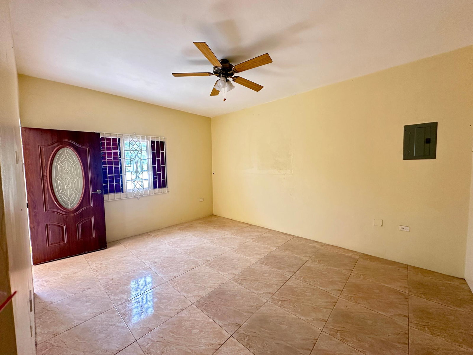 Spacious-2-Bedroom-Apartment-for-Rent-in-Northern-Estates-St.-James Fourth image of B-565 Block 14, Part of Norther in Lilliput, St. James, Jamaica - property is For Rent