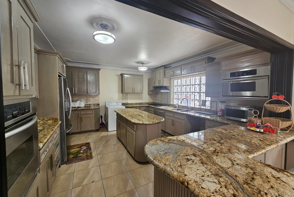 Sixteenth image of 543 Arcadia Avenue in Westgate Hills, St. James, Jamaica - property is For Rent