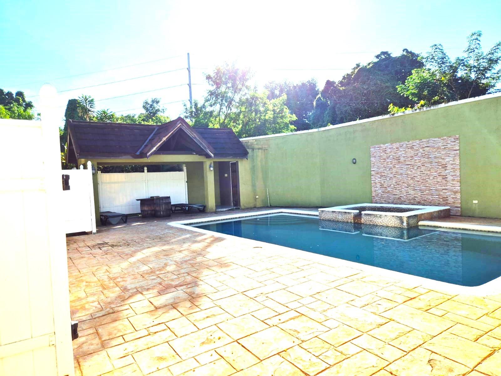 Spacious-2-Bedroom-Apartment-for-Sale-in-The-Willows-Drumblair Thirteenth image of 9-3 Washington Drive in Kingston 10, St. Andrew, Jamaica - property is For Sale