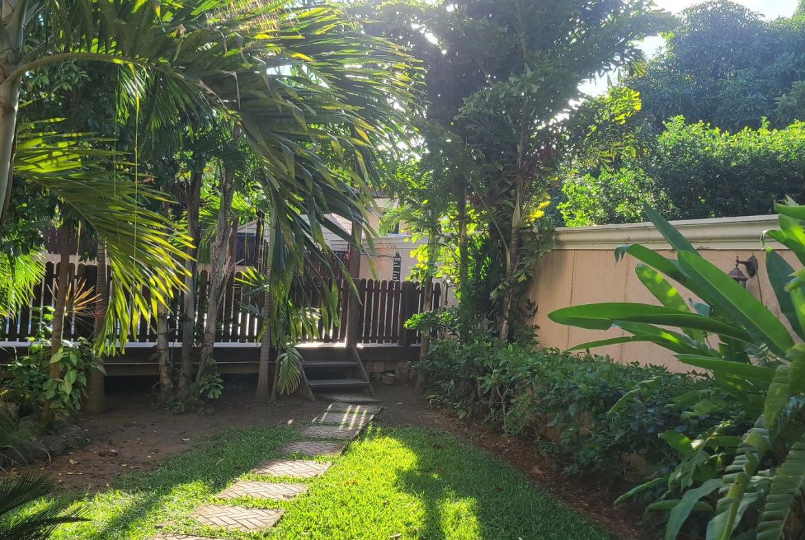 Nineteenth image of 13-15 Ottawa Avenue in Kingston 6, St. Andrew, Jamaica - property is For Rent