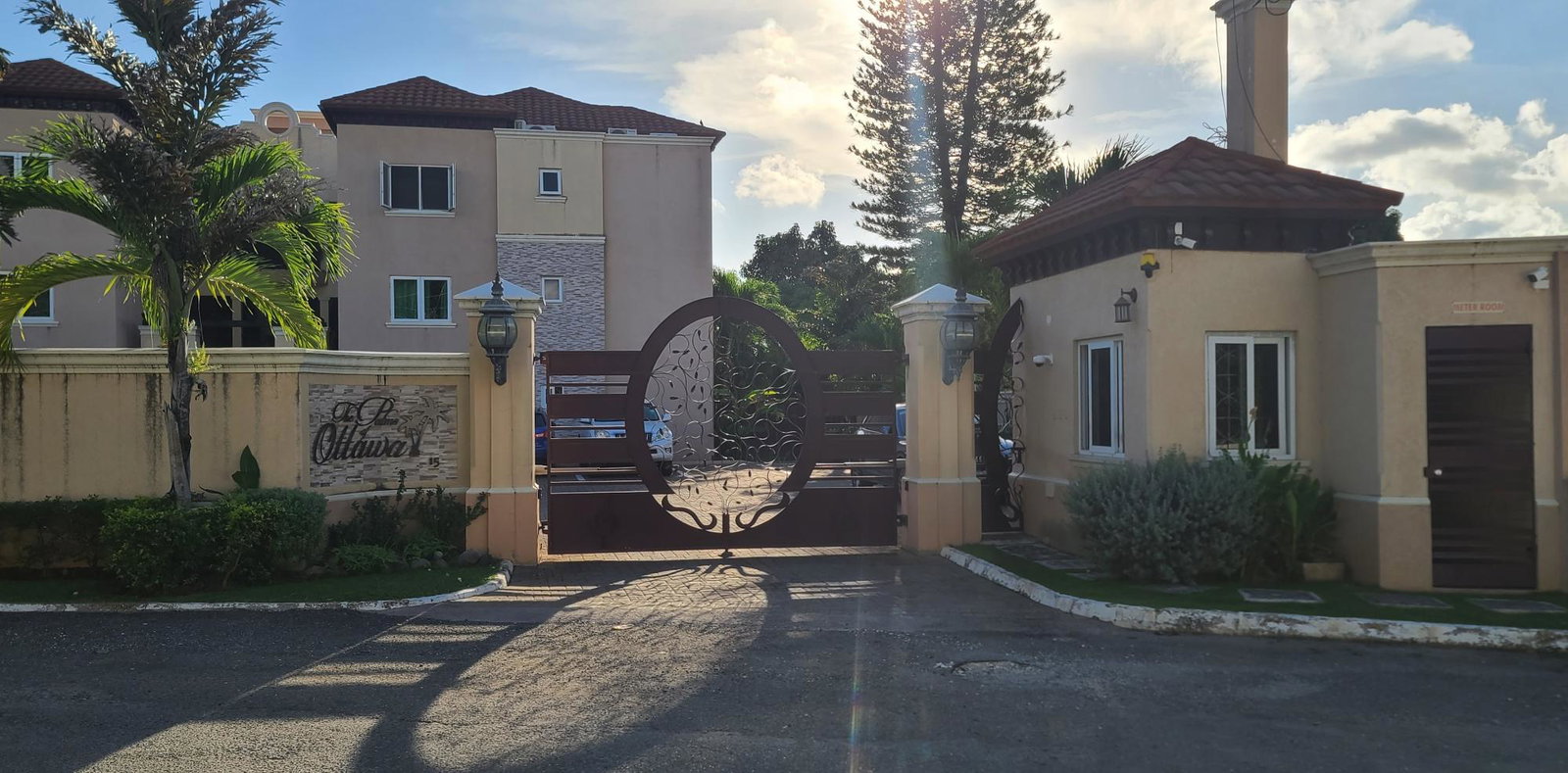 First image of 13-15 Ottawa Avenue in Kingston 6, St. Andrew, Jamaica - property is For Rent