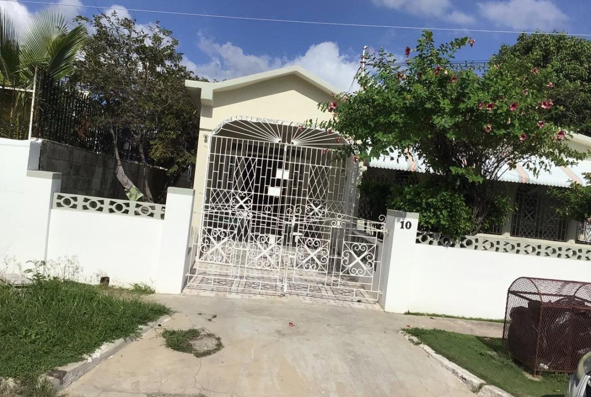 Second image of 10 Lorraine Avenue, Edgewate in Edgewater, St. Catherine, Jamaica - property is For Sale