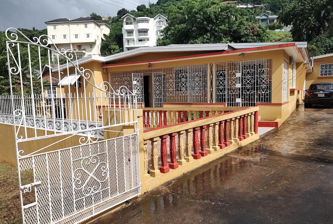 Third image of 12 Sandale Crescent in Mannings Hill, St. Andrew, Jamaica - property is For Sale