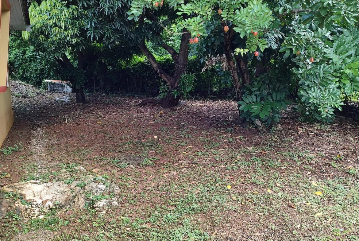 Sixth image of 12 Sandale Crescent in Mannings Hill, St. Andrew, Jamaica - property is For Sale
