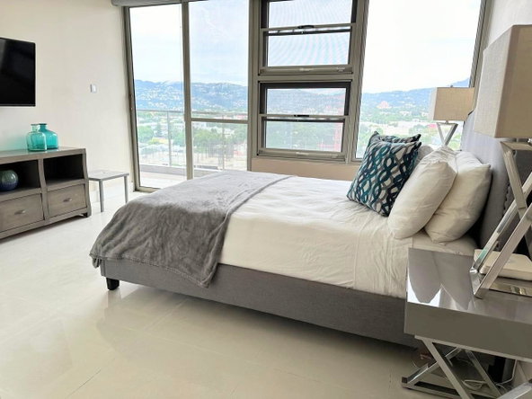 Eighth image of 802-20 South Avenue in Kingston 10, St. Andrew, Jamaica - property is For Rent