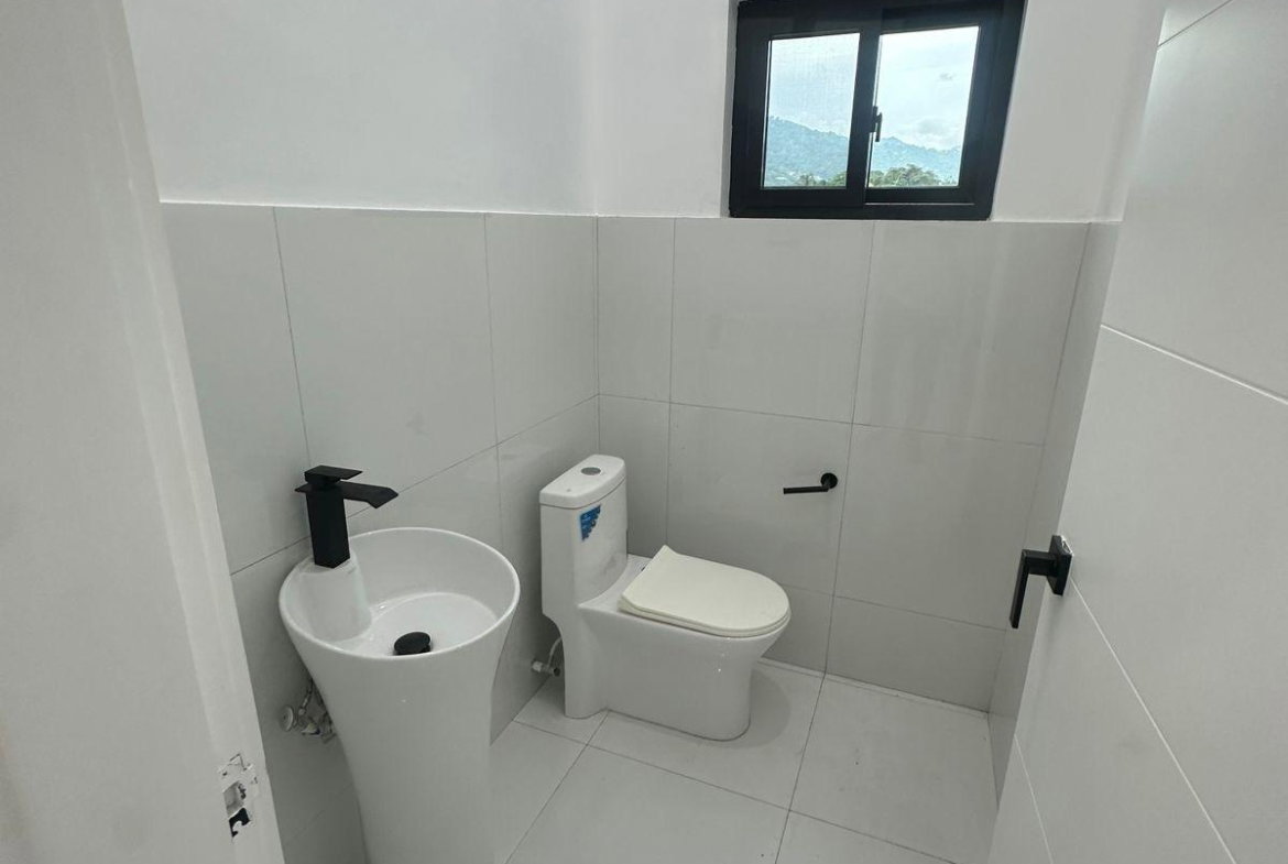 Eleventh image of 10-2 Salisbury Avenue in Kingston 6, St. Andrew, Jamaica - property is For Rent