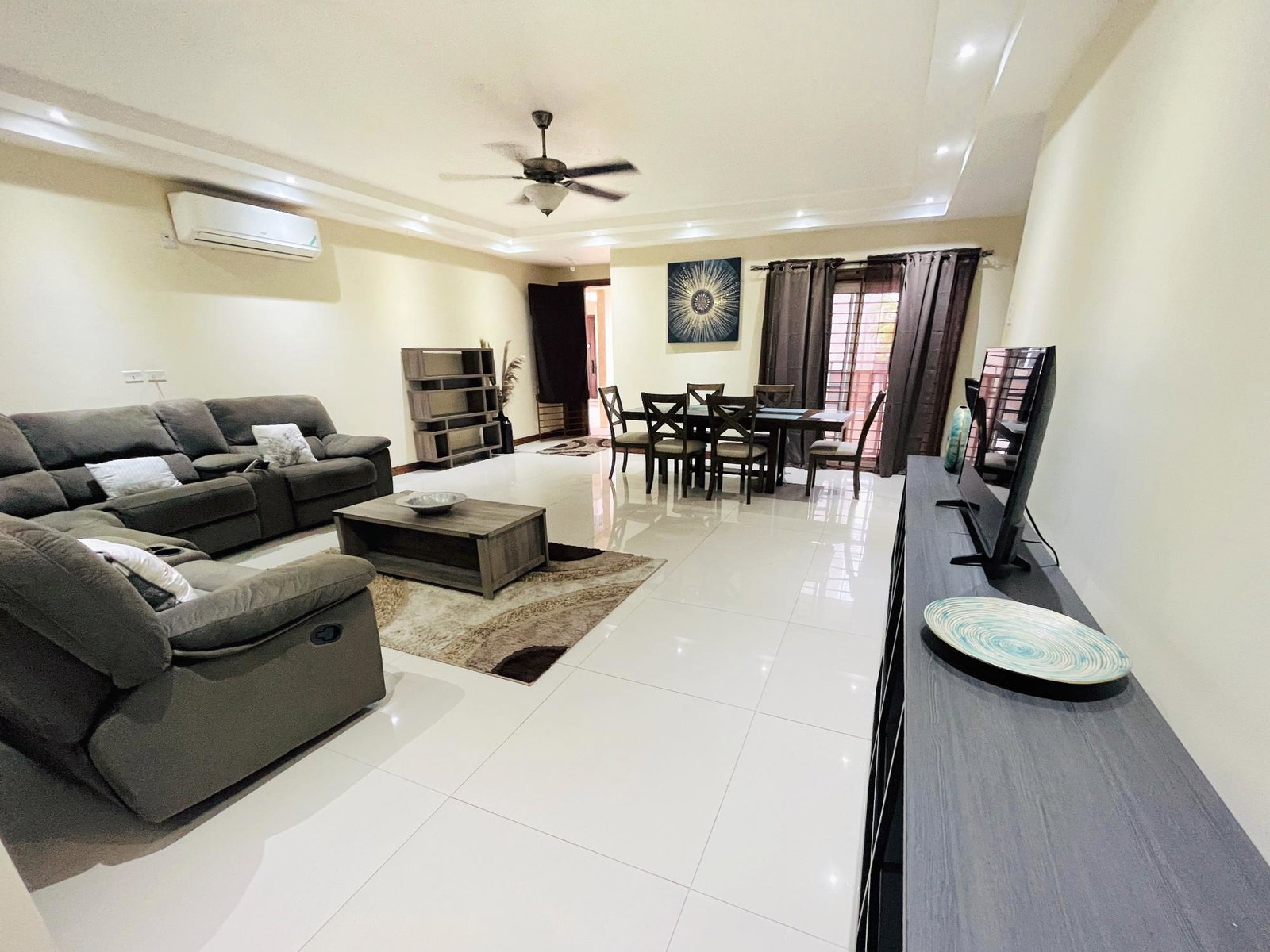 Fifth image of 2-26 Dillsbury Avenue in Kingston 6, St. Andrew, Jamaica - property is For Rent