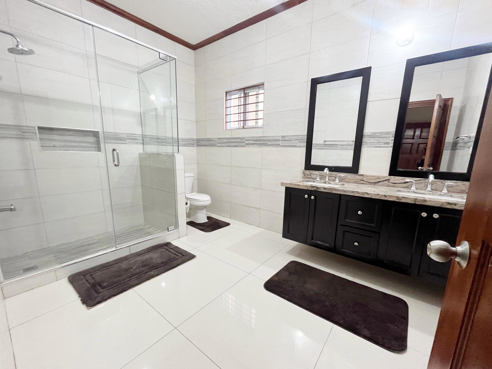 Ninth image of 2-26 Dillsbury Avenue in Kingston 6, St. Andrew, Jamaica - property is For Rent