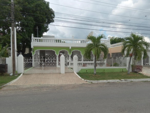 First image of 613 Orchid Crescent in Spanish Town, St. Catherine, Jamaica - property is For Sale