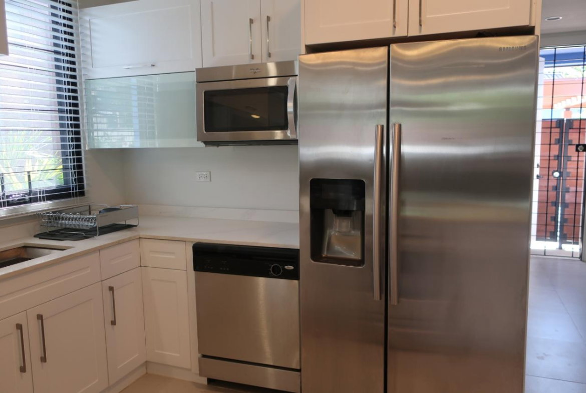 Thirteenth image of th 11-21 Salisbury Avenue in Kingston 6, St. Andrew, Jamaica - property is For Rent