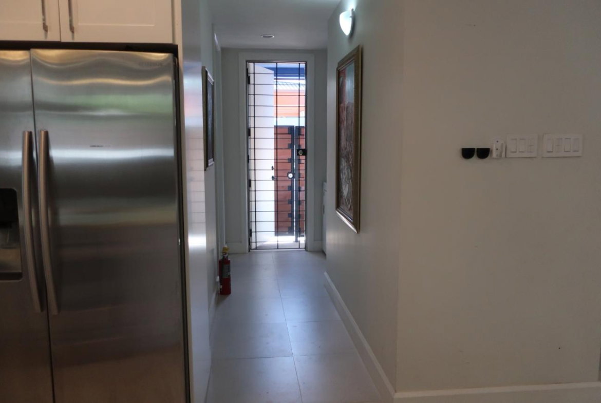 Fourteenth image of th 11-21 Salisbury Avenue in Kingston 6, St. Andrew, Jamaica - property is For Rent
