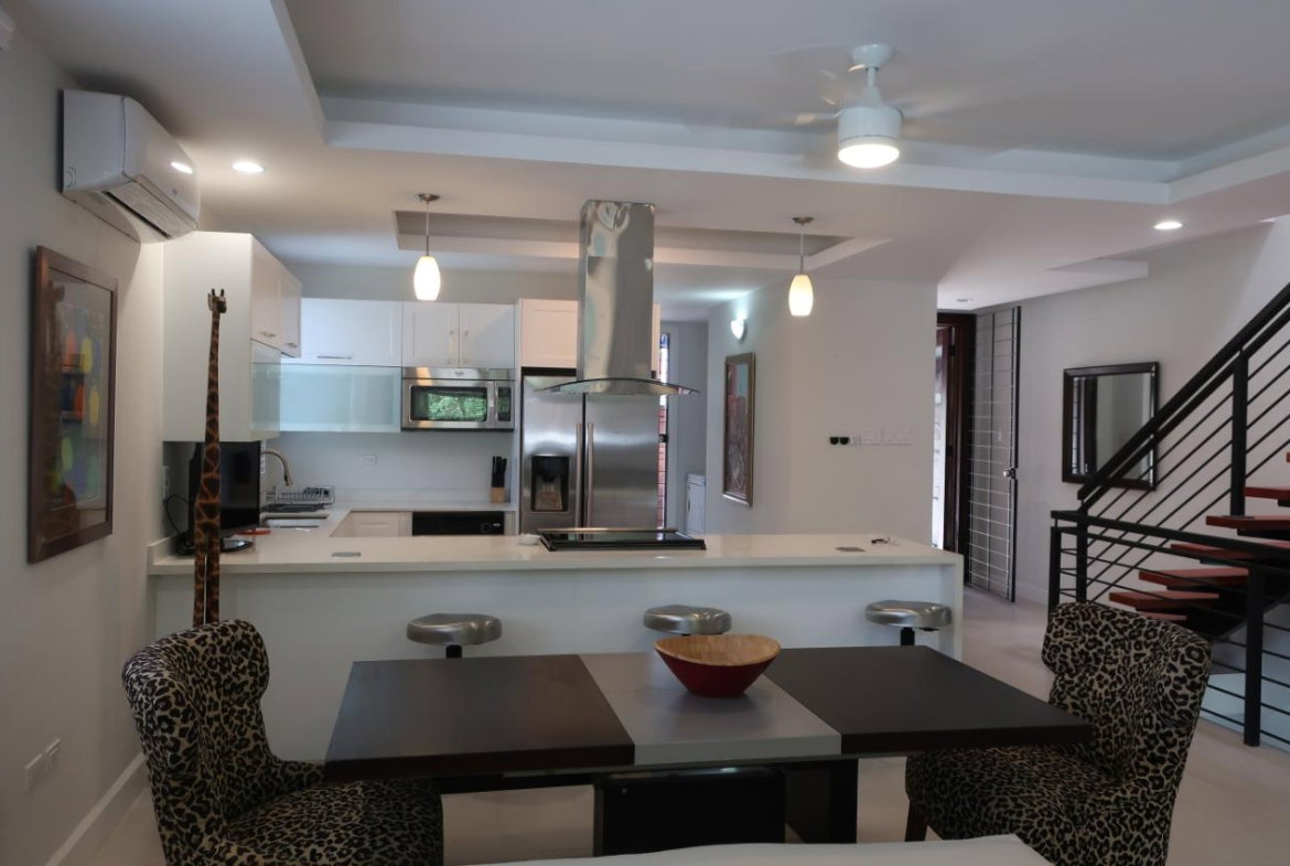 Seventh image of th 11-21 Salisbury Avenue in Kingston 6, St. Andrew, Jamaica - property is For Rent