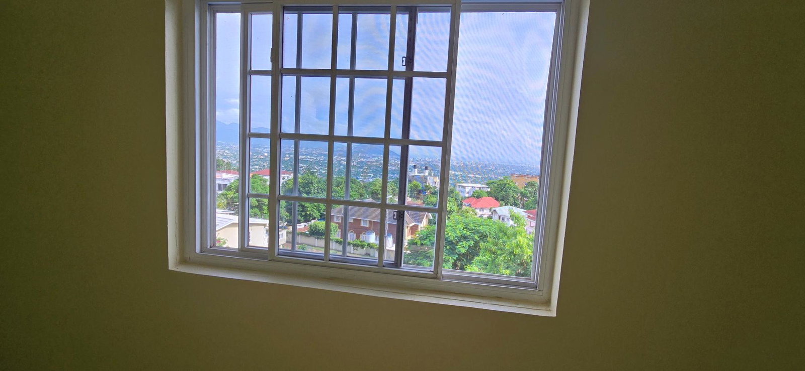 Twenty-Third image of 4a-36 Leas Flat in Kingston 19, St. Andrew, Jamaica - property is For Rent