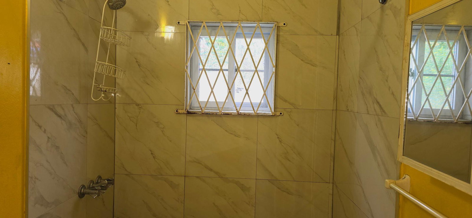 Twenty-Ninth image of 4a-36 Leas Flat in Kingston 19, St. Andrew, Jamaica - property is For Rent
