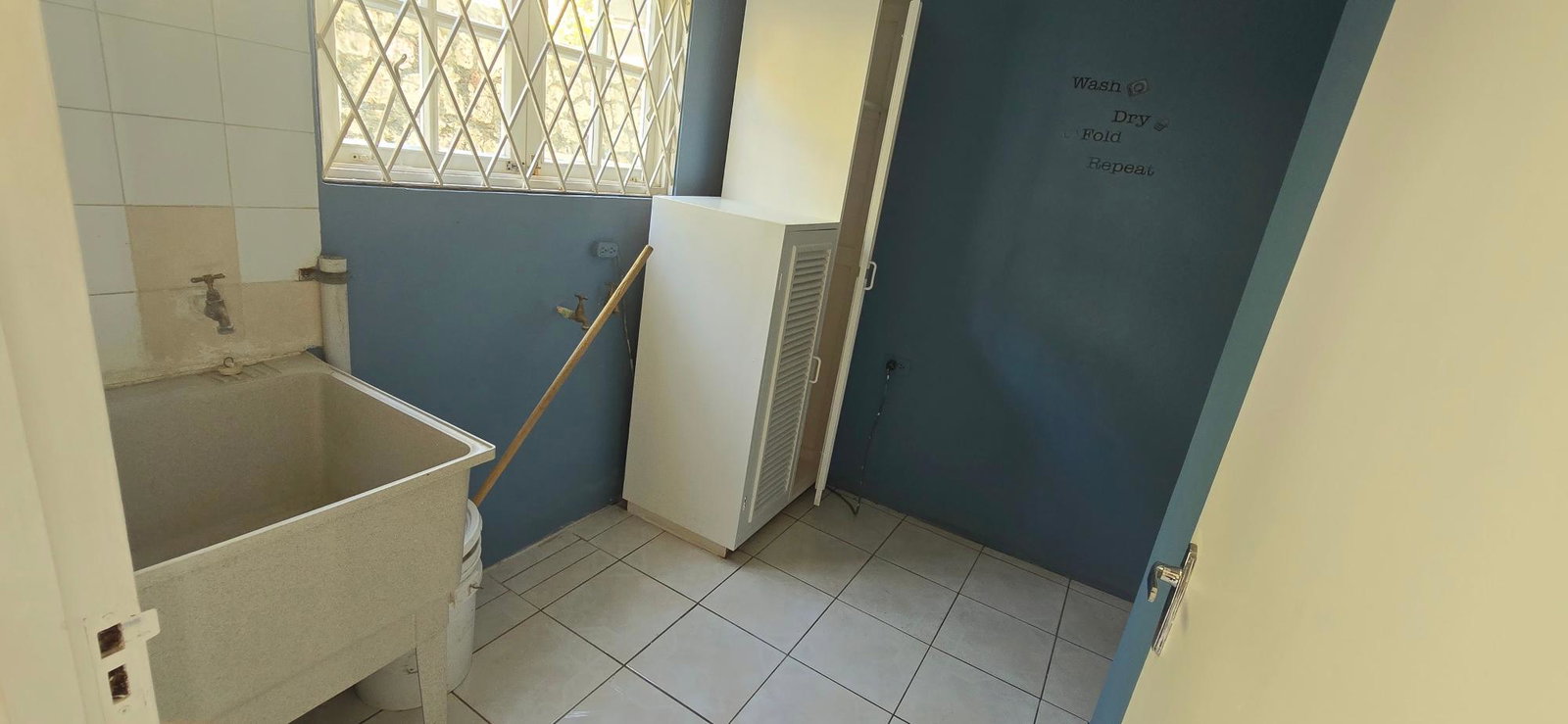 Sixth image of 4a-36 Leas Flat in Kingston 19, St. Andrew, Jamaica - property is For Rent