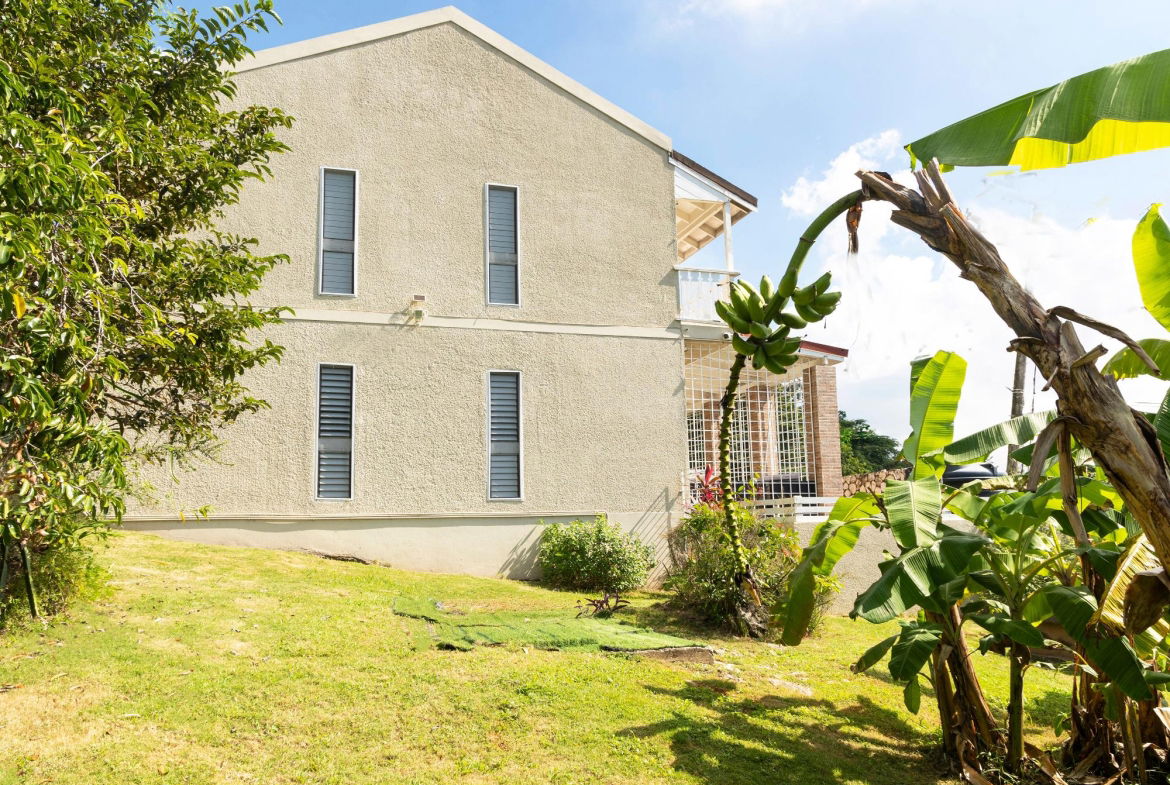 Seventeenth image of 2- Sky Way Drive in Kingston 19, St. Andrew, Jamaica - property is For Rent